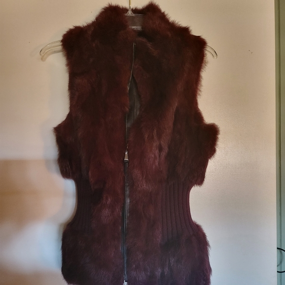 Genuine Merlot Rabbit Fur Vest By Belle Fare - Picture 12 of 12